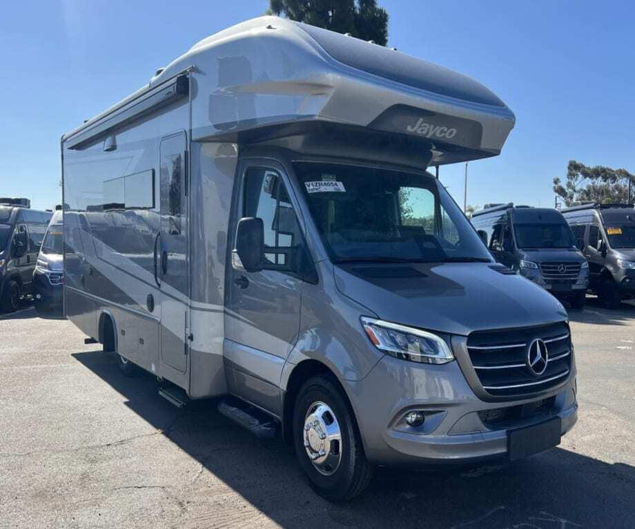 2027 Jayco MELBOURNE PRESTIG 25RP in san diego CA