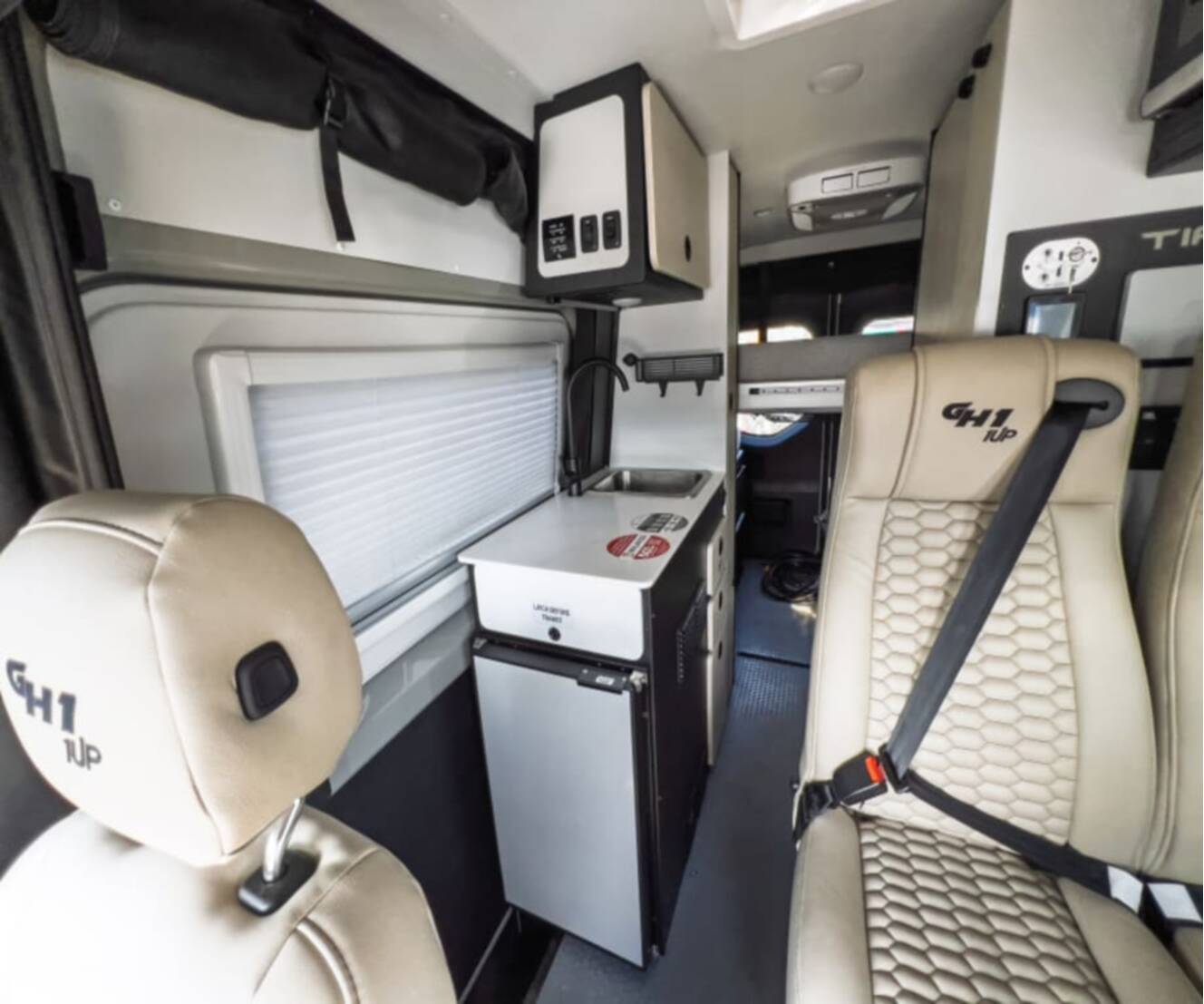 A photo of this 2027 Tiffin GH1 19AV