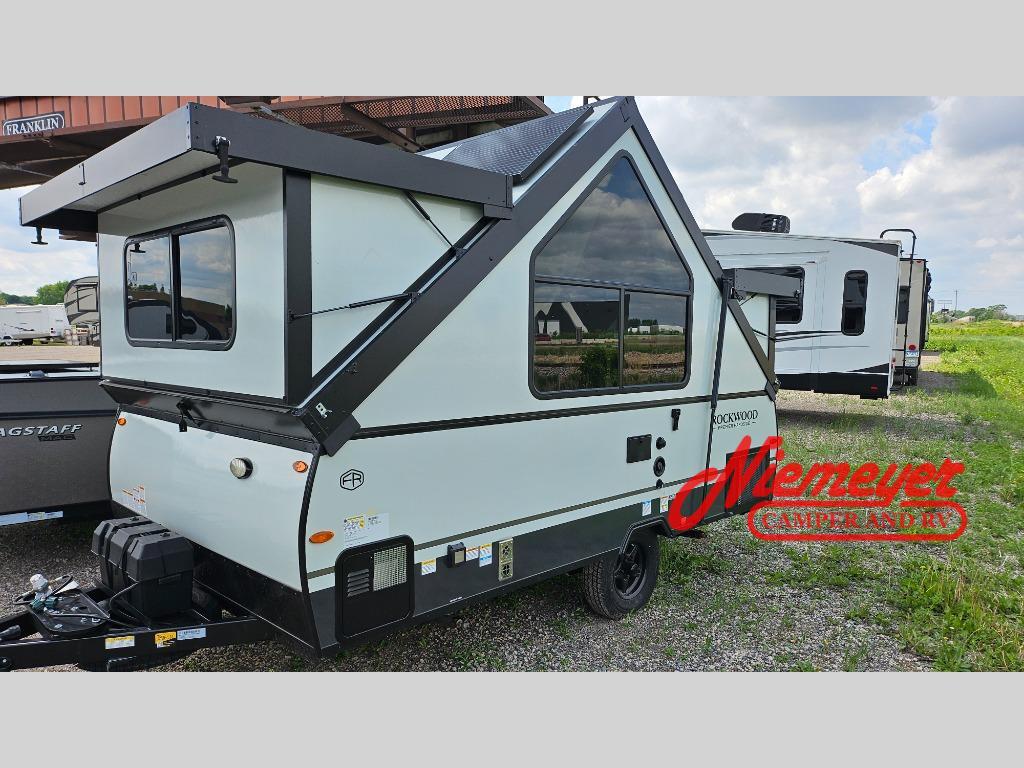 2026 Forest River Rv Rockwood Hardside Series A121FD in albertville MN