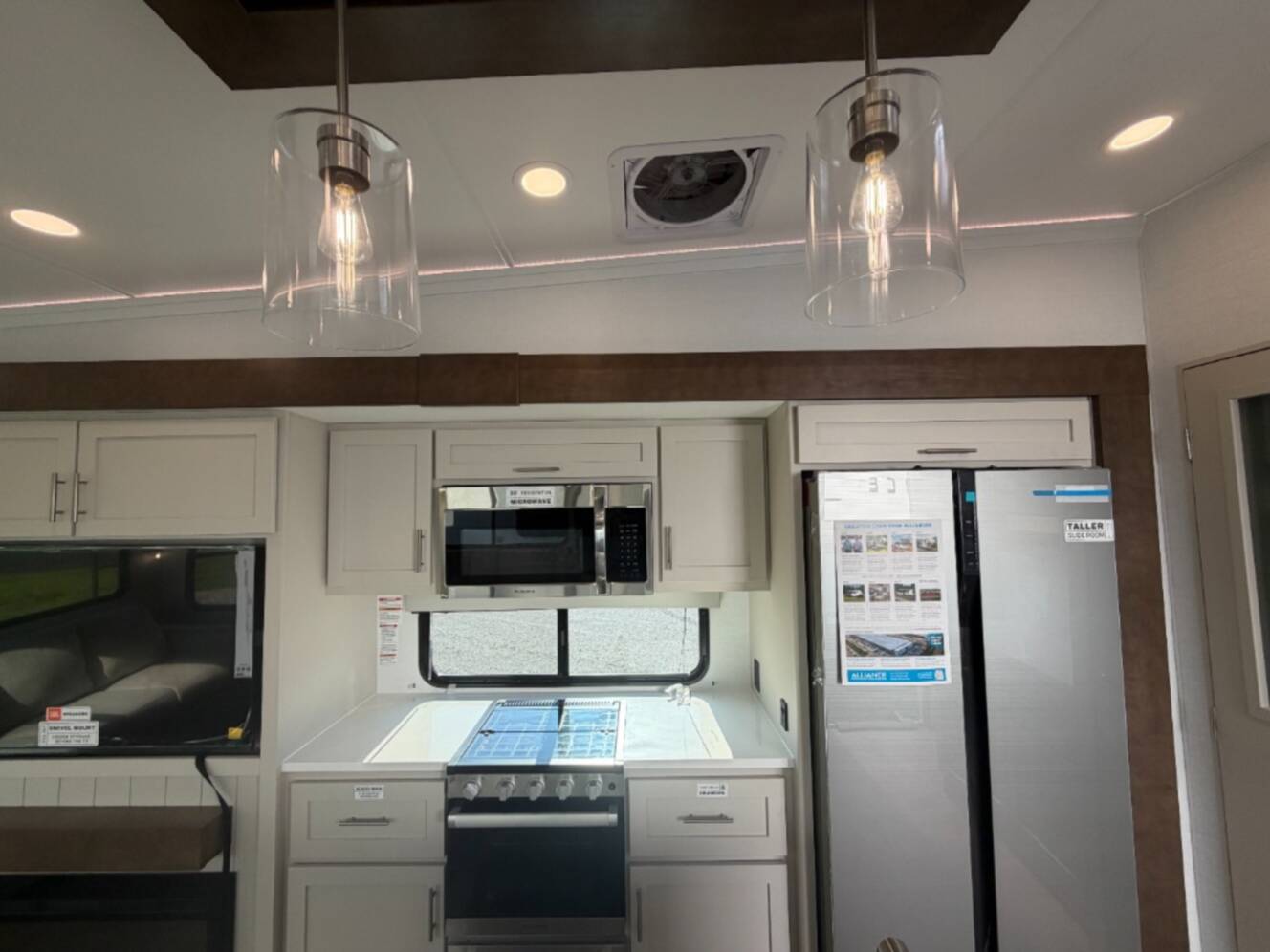 A photo of this 2027 Alliance Rv Avenue 32RLS
