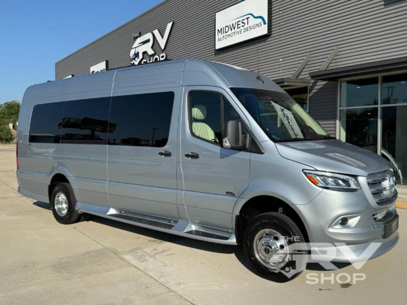 A photo of this 2027 Midwest Automotive Designs Luxe Cruiser D6