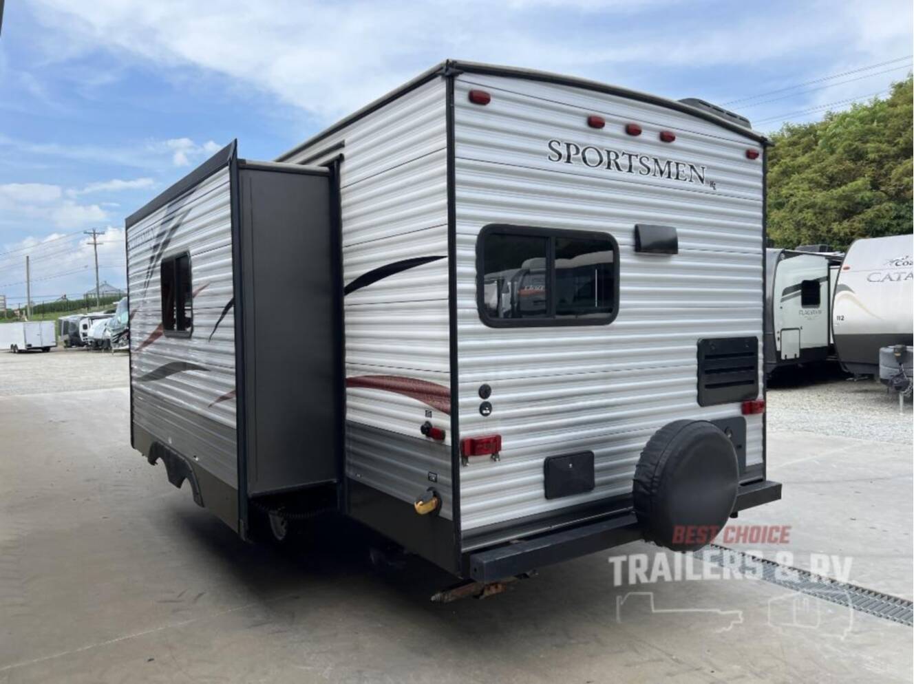 A photo of this 2015 Kz Sportsmen S262RK