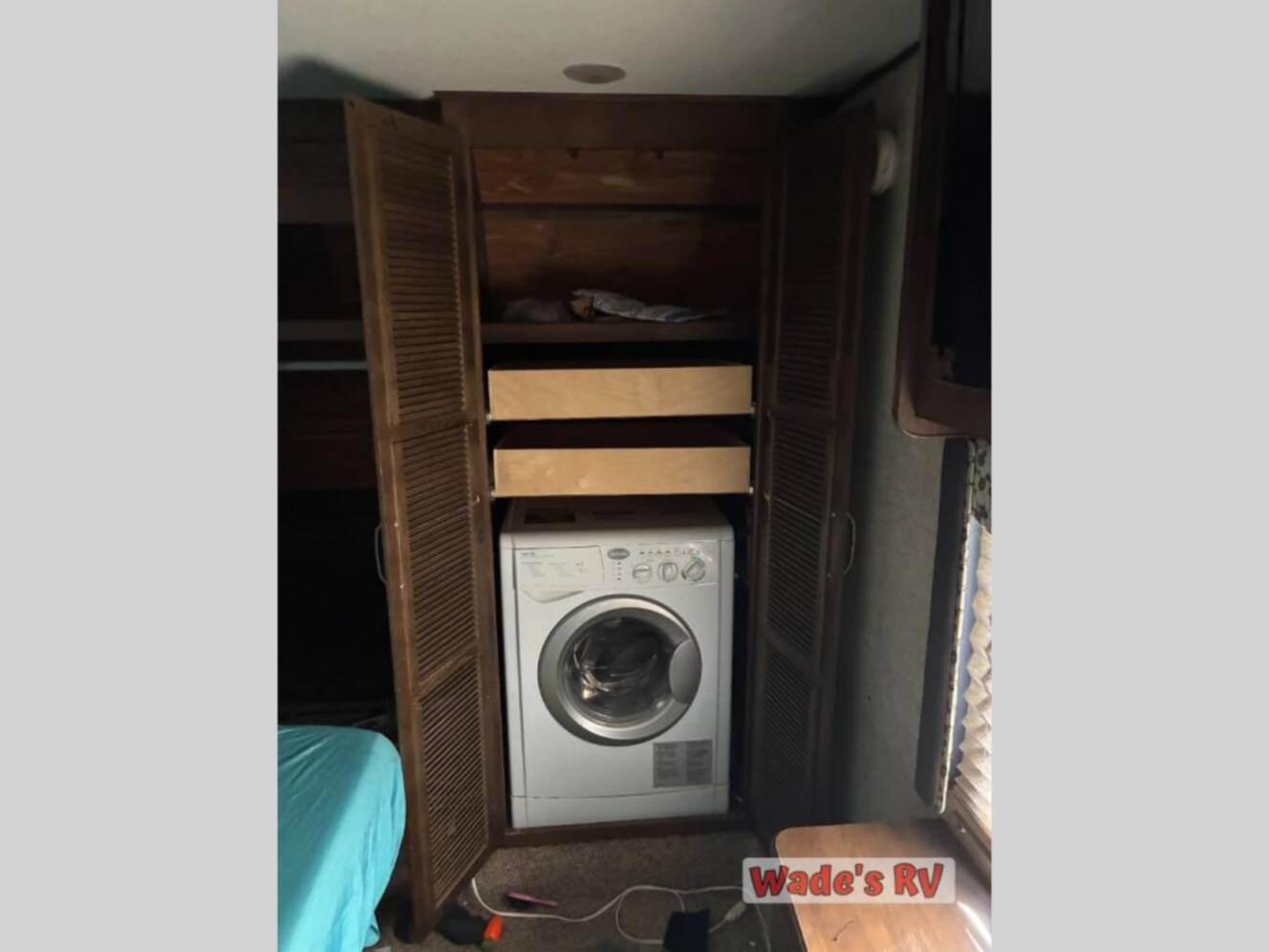 A photo of this 2015 Keystone Rv Alpine 3900RE