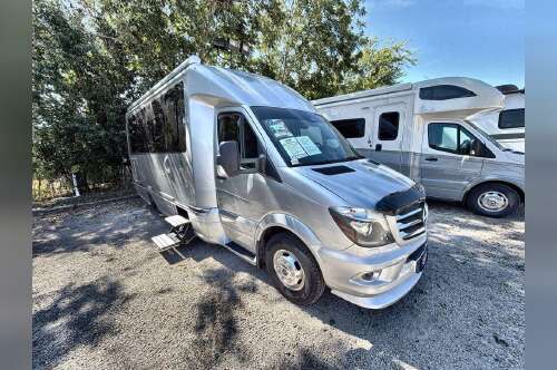2019 Airstream Atlas Murphy Suite in kerrville TX
