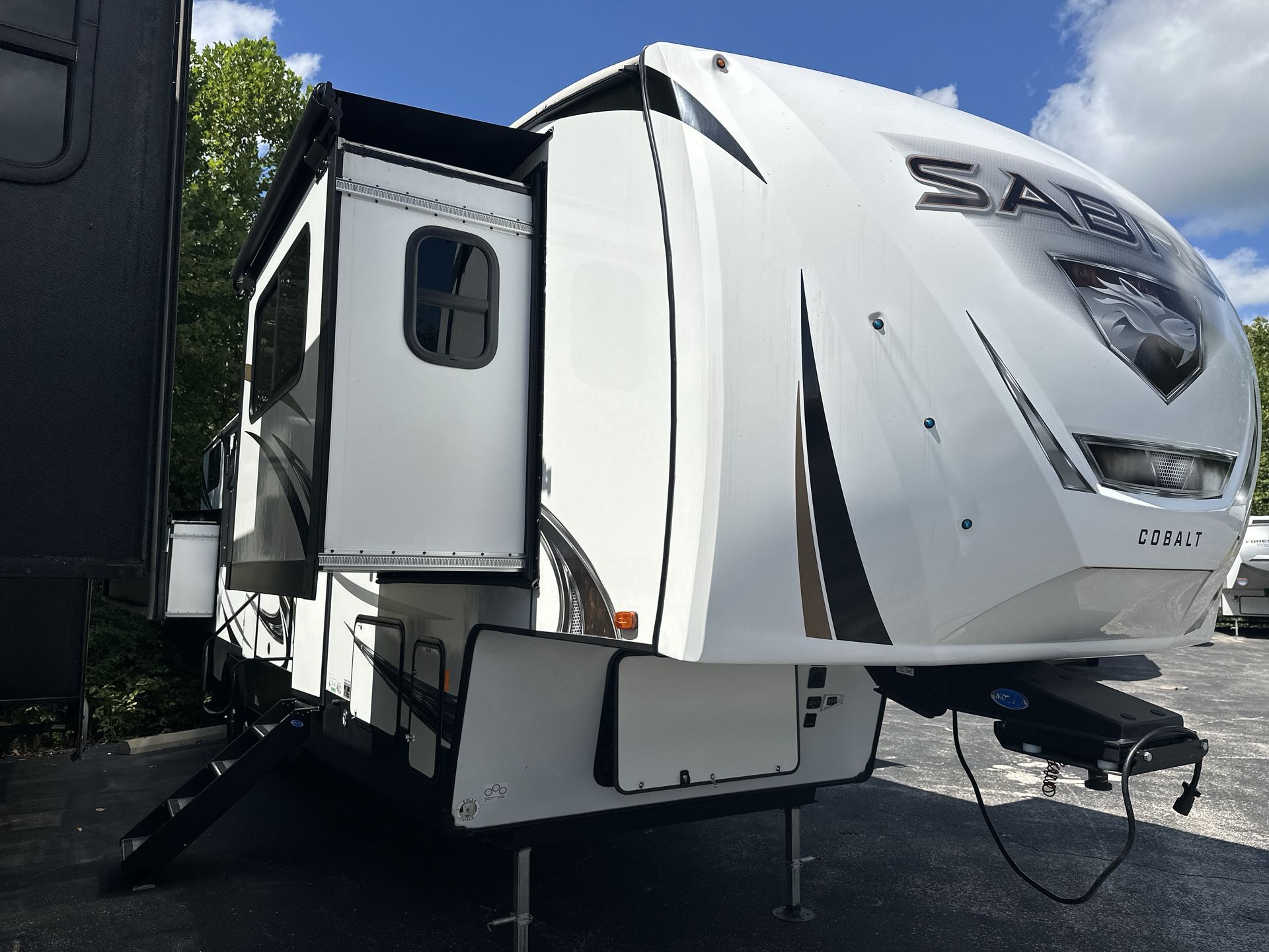 2022 Forest River Sabre 37FLL in eureka MO
