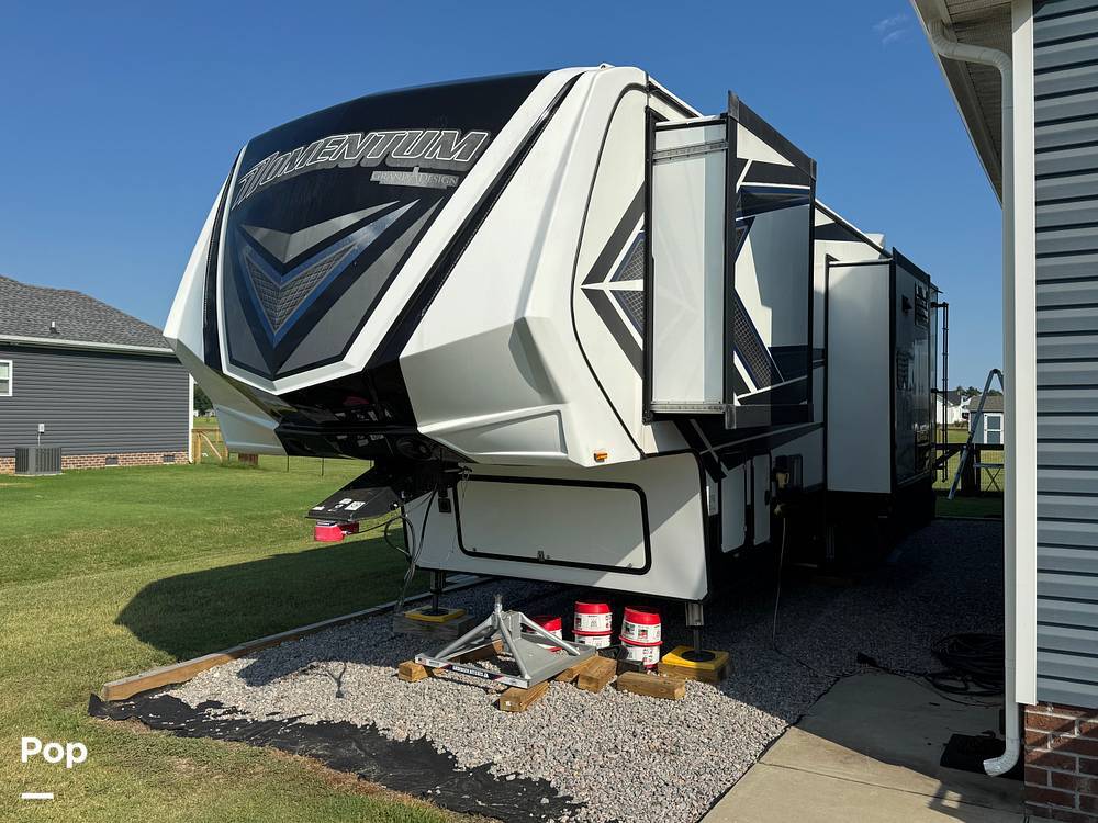 2019 Grand Design Momentum 351M in aydlett NC