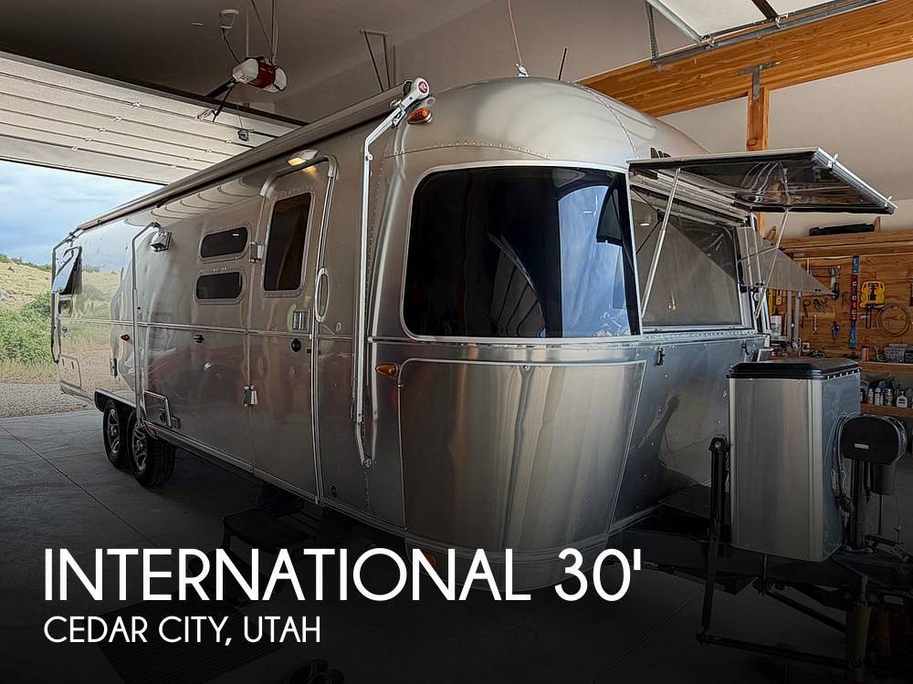 2016 Airstream International 30 Signature in cedar city UT