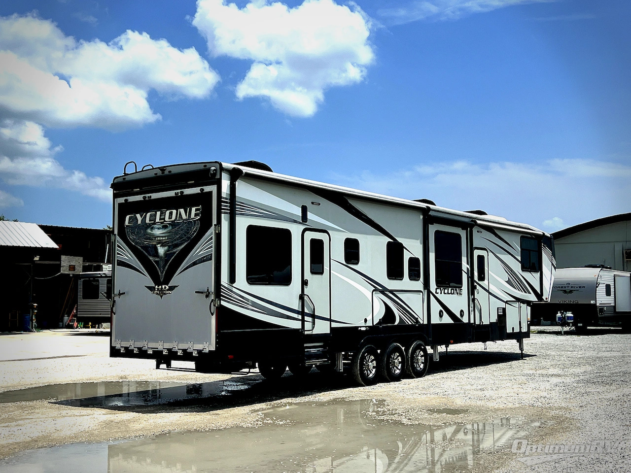 2018 Heartland Cyclone 4005 in mims FL