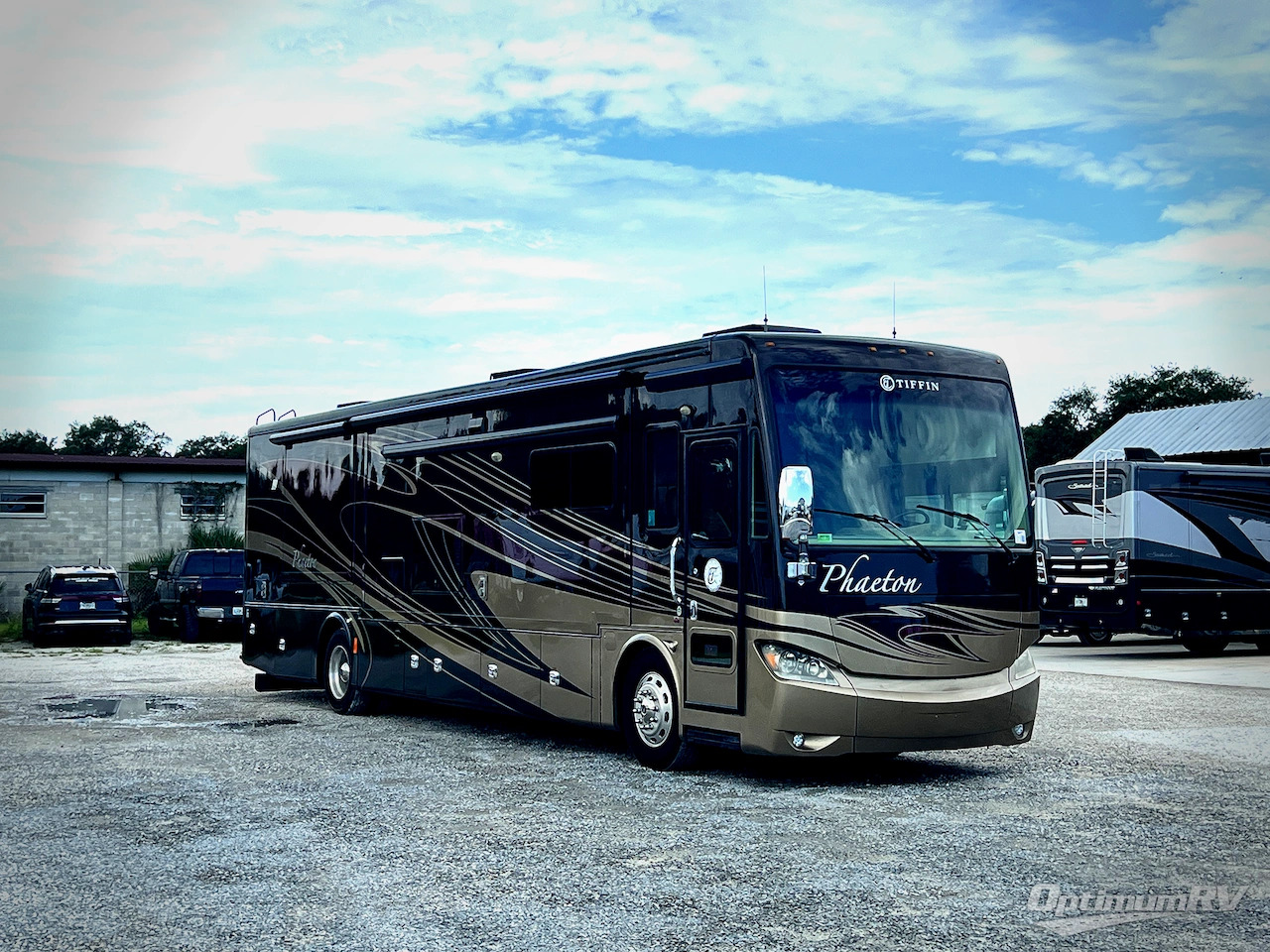 2014 Tiffin Phaeton 40AH in mims FL