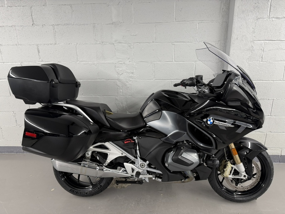 2022 BMW R 1250 RT in Elmsford, NY