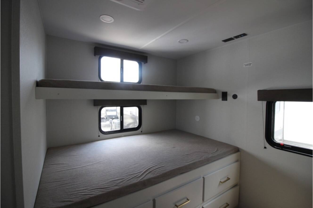 A photo of this 2027 Grand Design Transcend 325BHT
