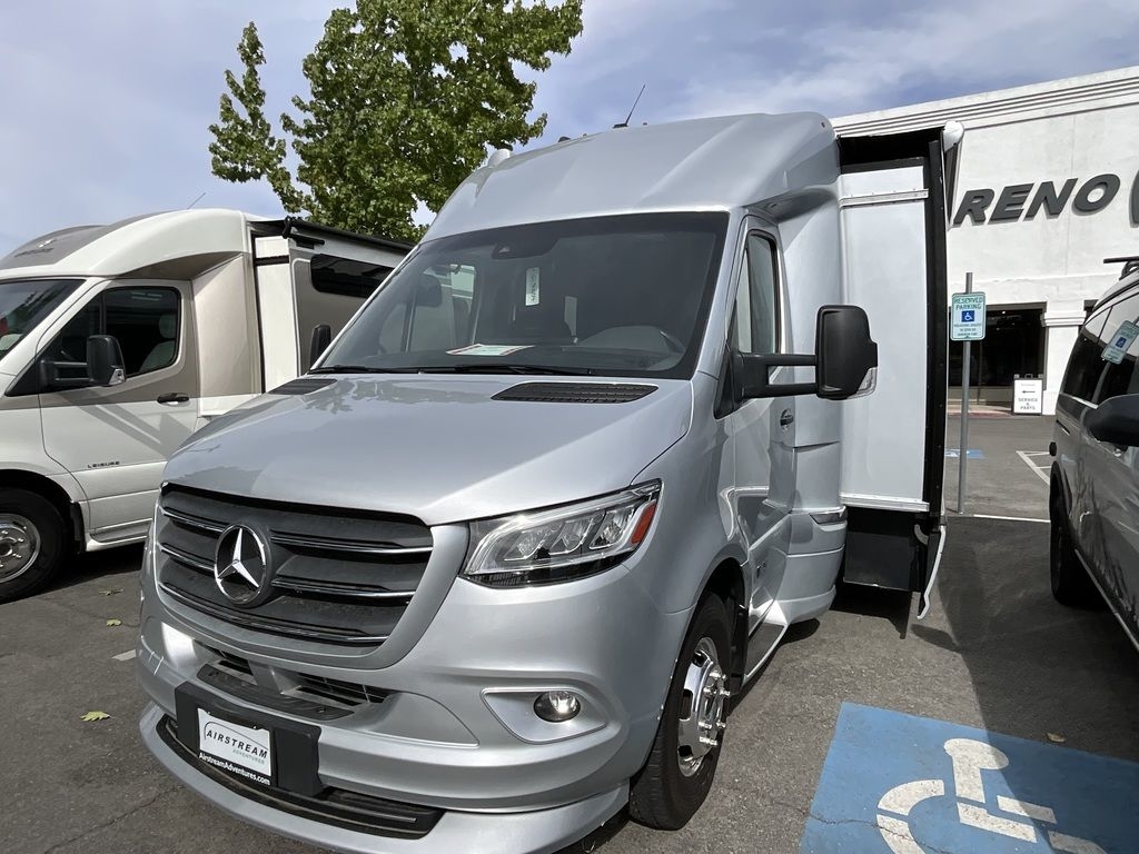 2022 Airstream Atlas Murphy Suite in reno NV