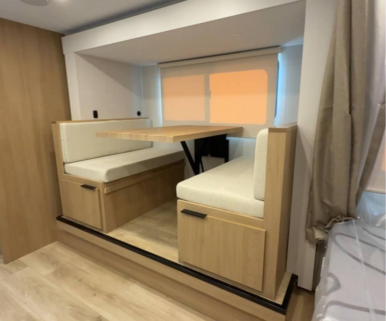 A photo of this 2026 Winnebago Micro Minnie 2100BH