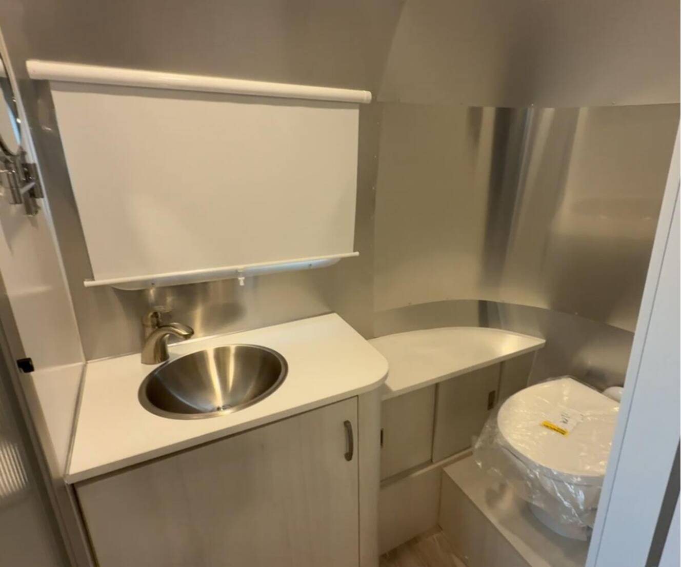A photo of this 2026 Airstream Bambi 22FB