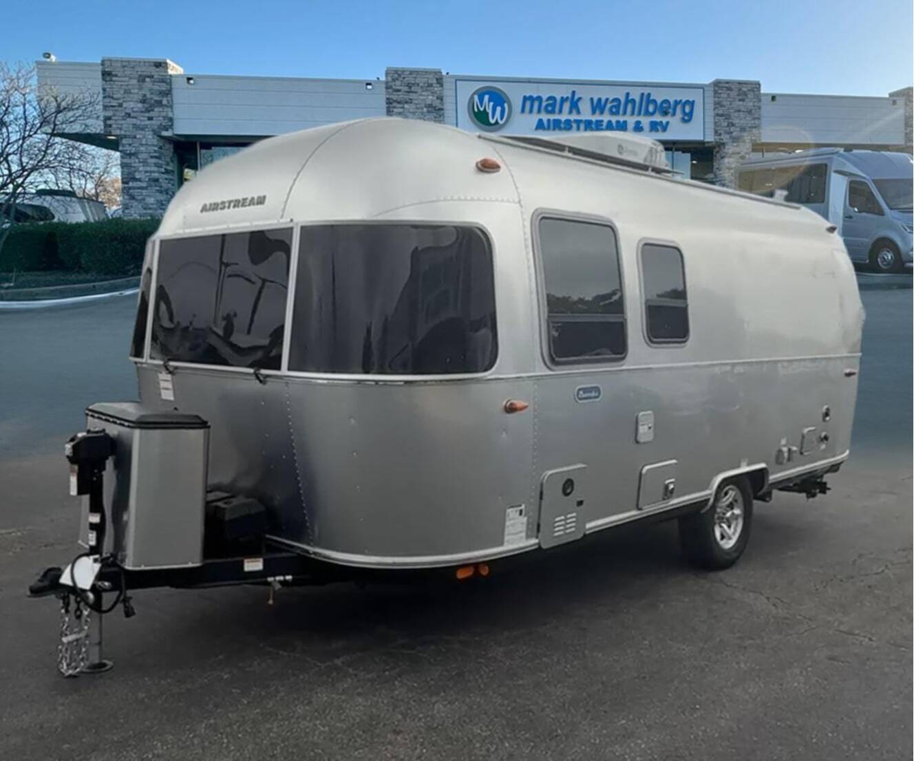 A photo of this 2026 Airstream Bambi 22FB