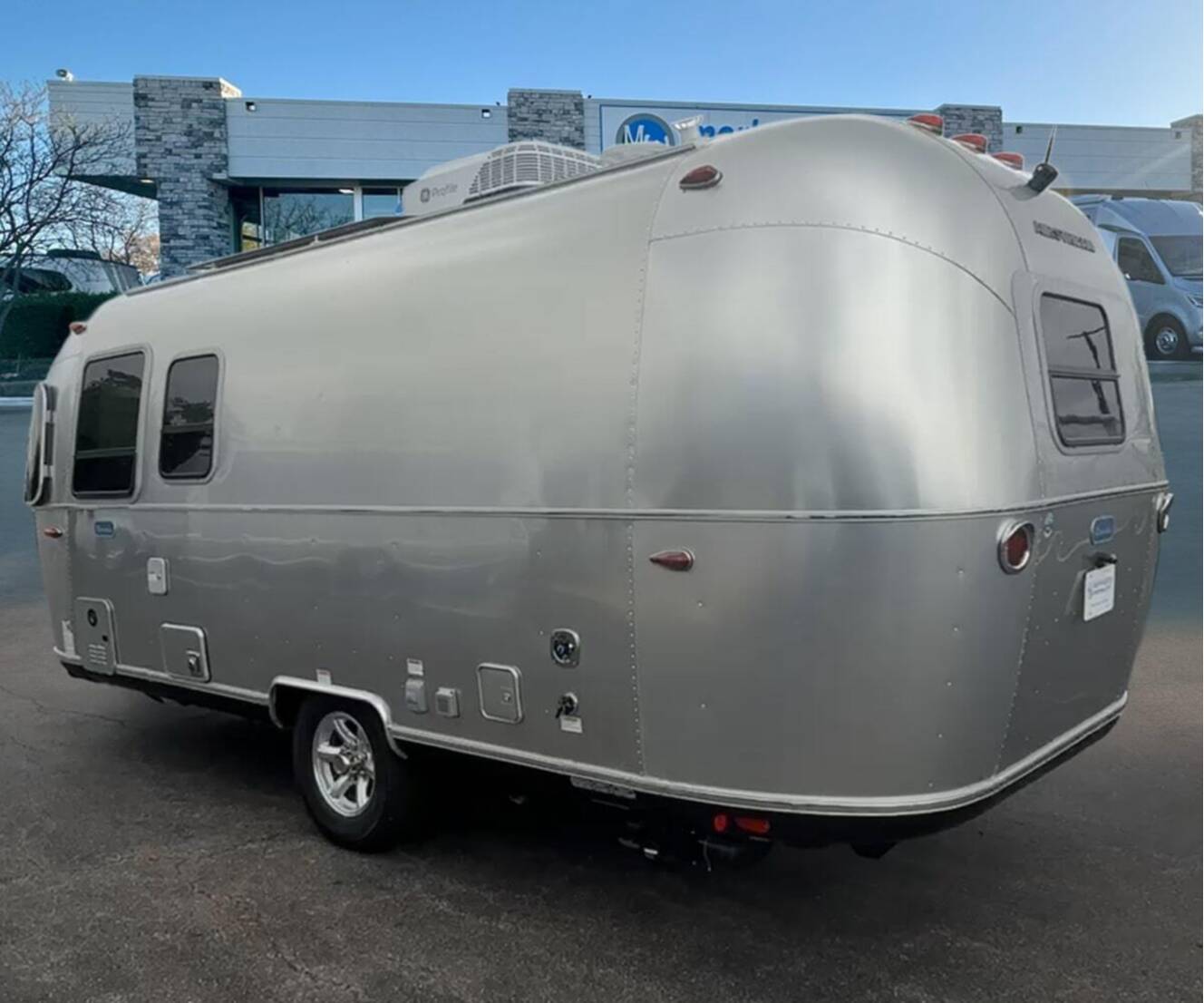 A photo of this 2026 Airstream Bambi 22FB
