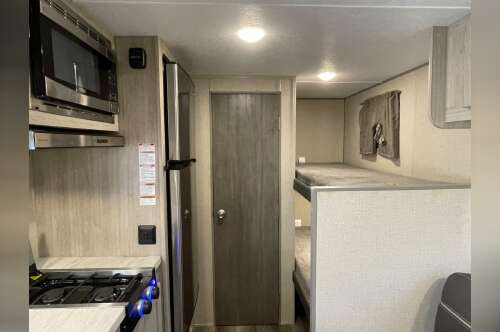 2023 Coachmen CATALINA SUMMIT 164BH in cocoa FL