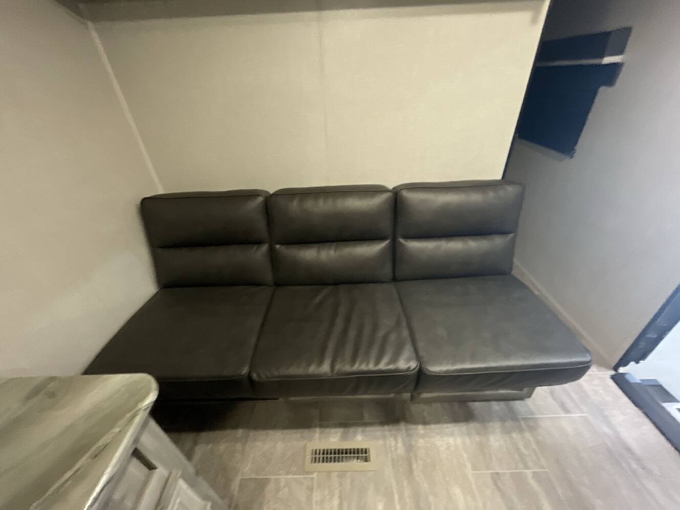 A photo of this 2022 Chinook DREAM 260BH