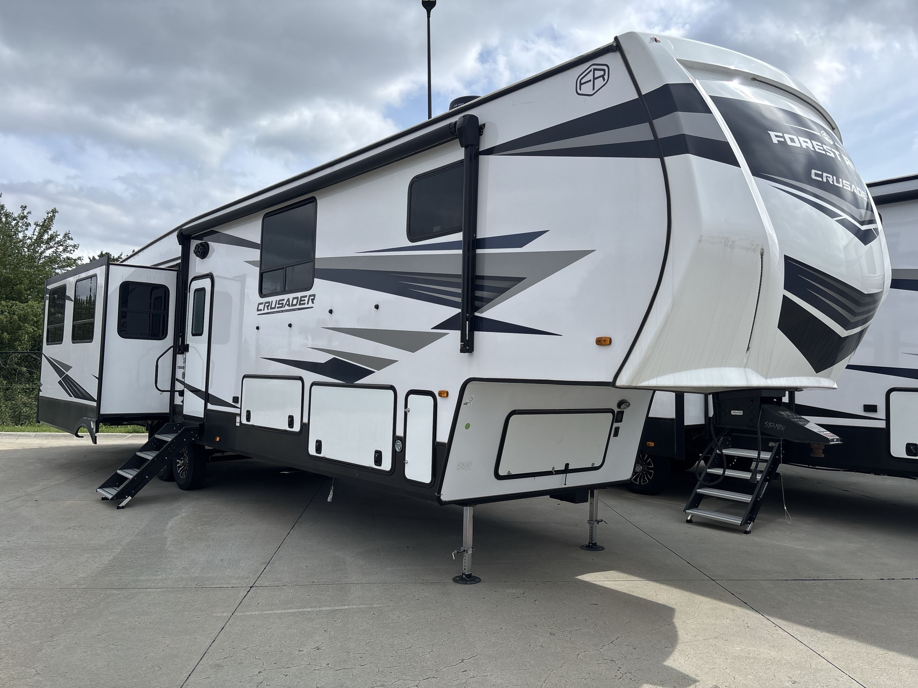 2024 Prime Time CRUSADER 382MBH in council bluffs IA