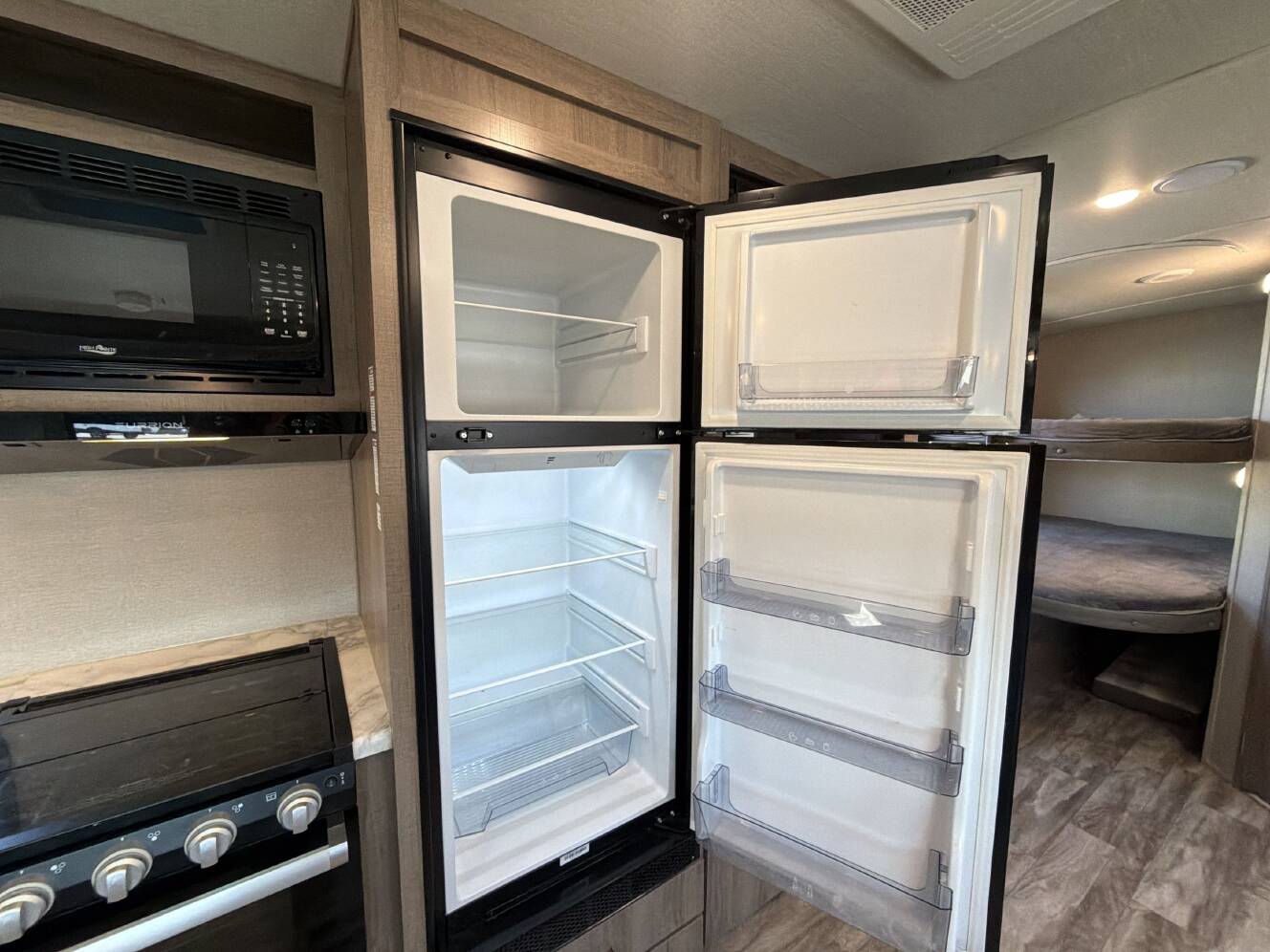 A photo of this 2022 Grand Design IMAGINE 2800BH