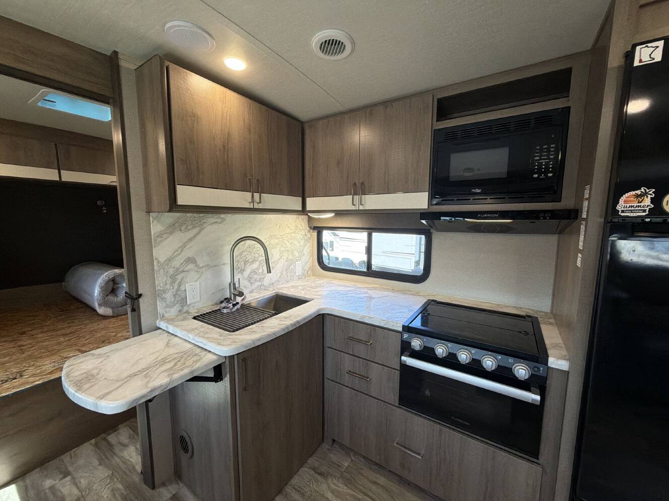 A photo of this 2022 Grand Design IMAGINE 2800BH