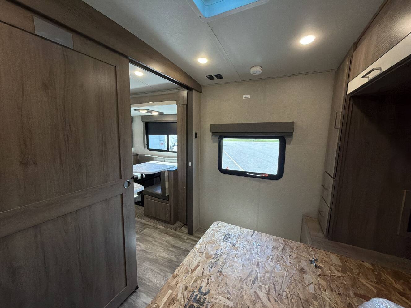 A photo of this 2022 Grand Design IMAGINE 2800BH