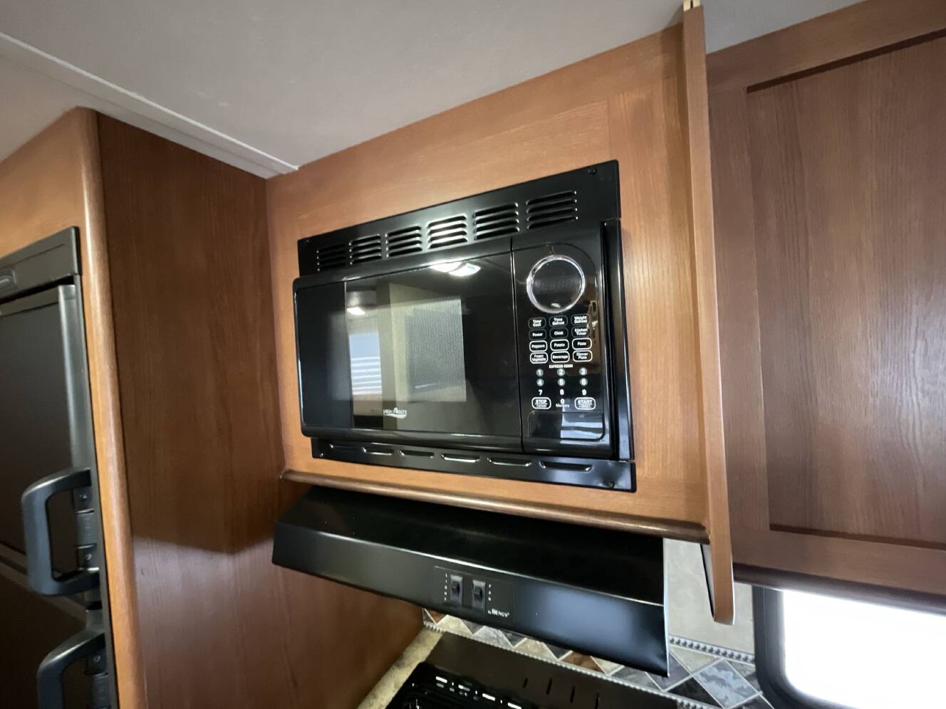 A photo of this 2016 Forest River SALEM CRUISE LITE 261BHXL