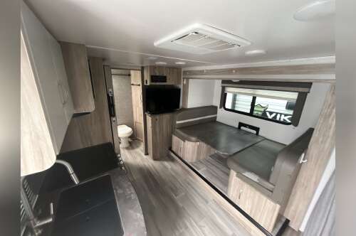 2022 Winnebago MICRO MINNIE 2108DS in clermont FL