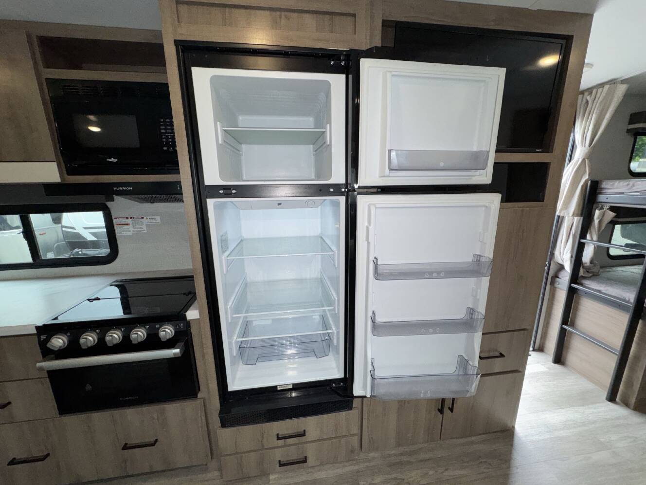 A photo of this 2023 Grand Design IMAGINE 2800BH