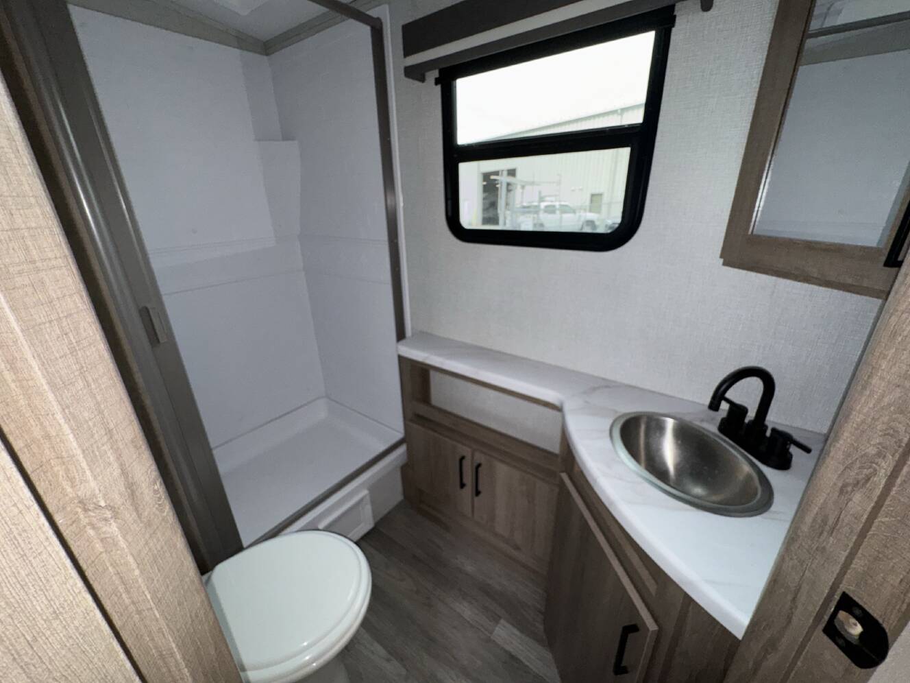 A photo of this 2023 Grand Design IMAGINE 2800BH