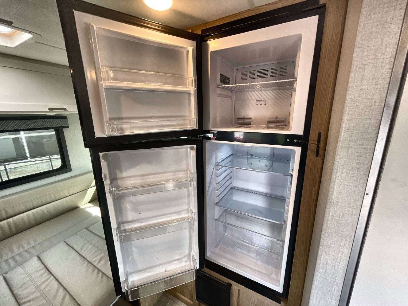 A photo of this 2026 Thor FREEDOM ELITE 19HEC