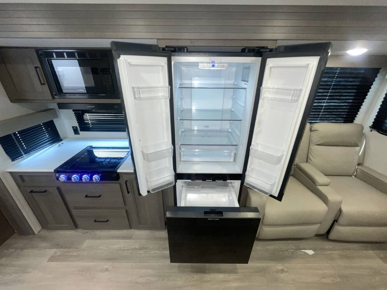 A photo of this 2025 Grand Design TRANSCEND XPLOR 25MLX