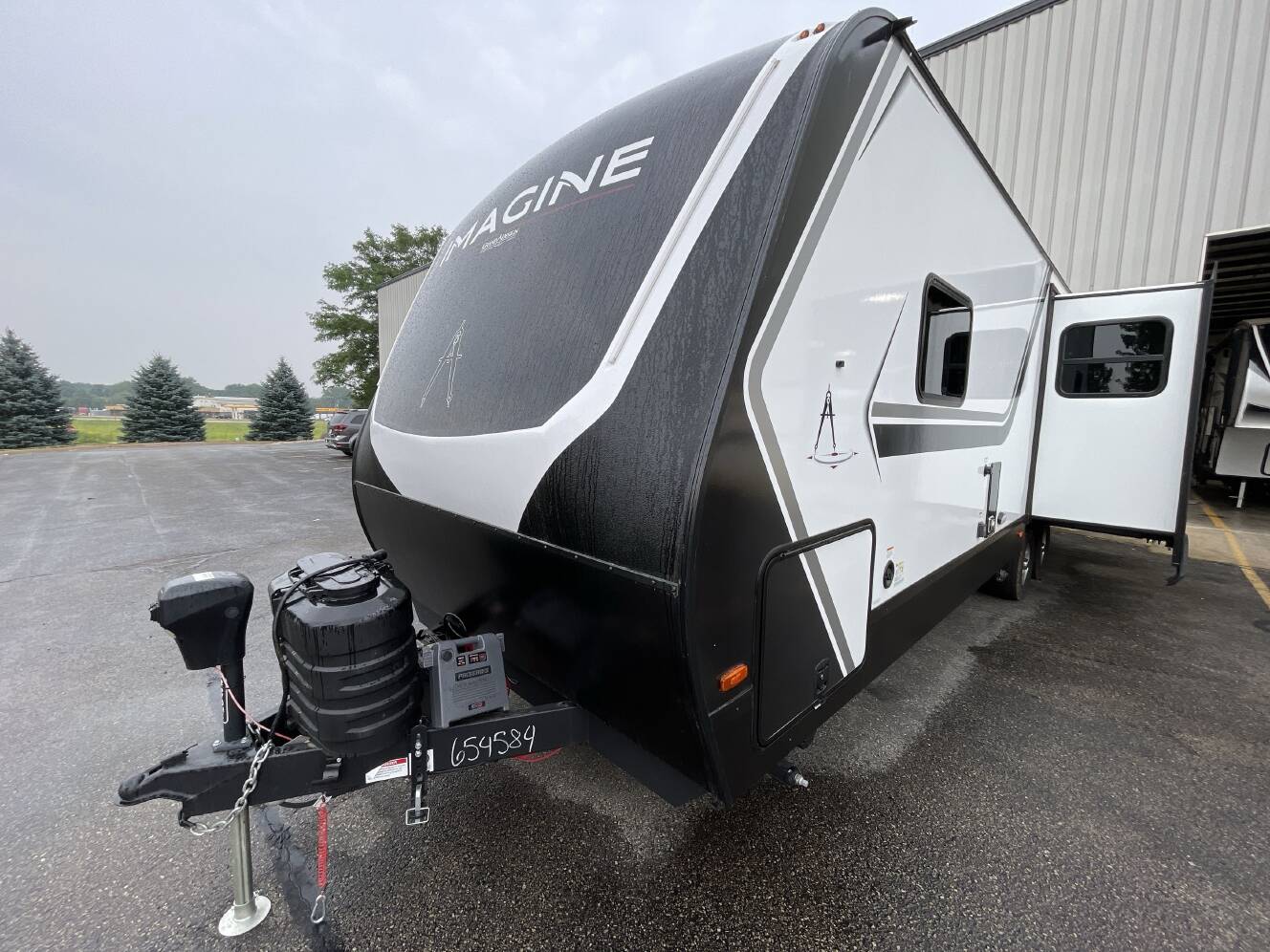 A photo of this 2025 Grand Design IMAGINE 2670MK