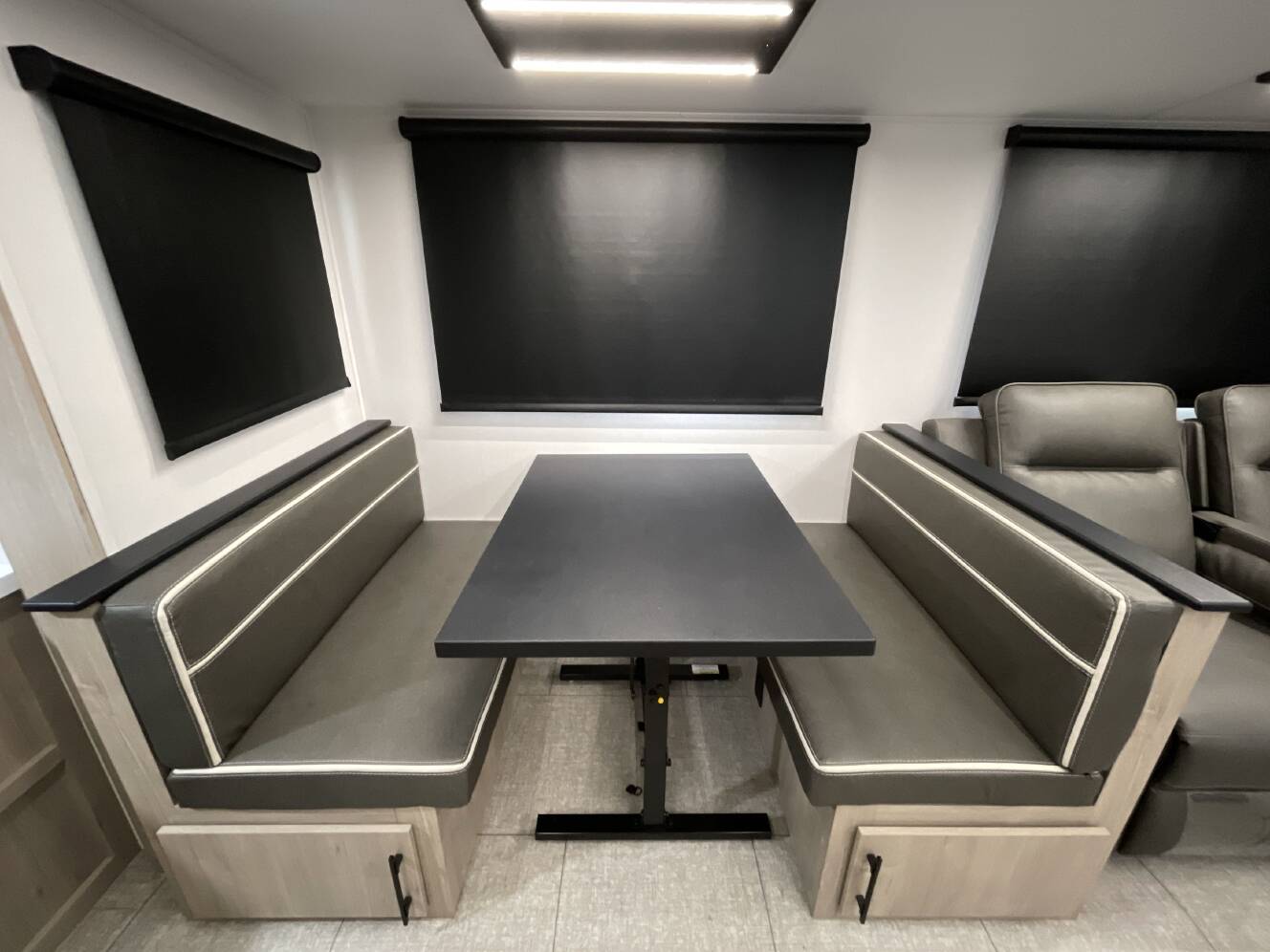 A photo of this 2025 Grand Design IMAGINE 2670MK