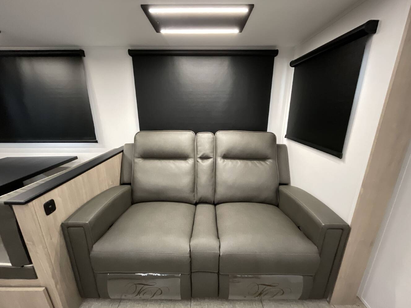 A photo of this 2025 Grand Design IMAGINE 2670MK
