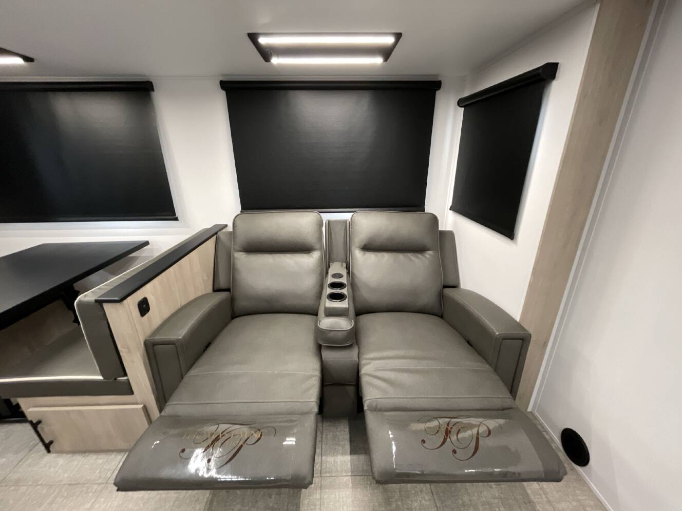 A photo of this 2025 Grand Design IMAGINE 2670MK