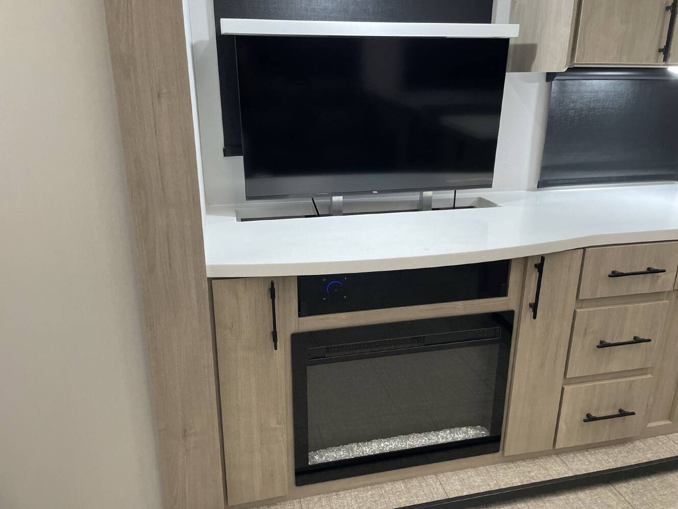 A photo of this 2025 Grand Design IMAGINE 2670MK
