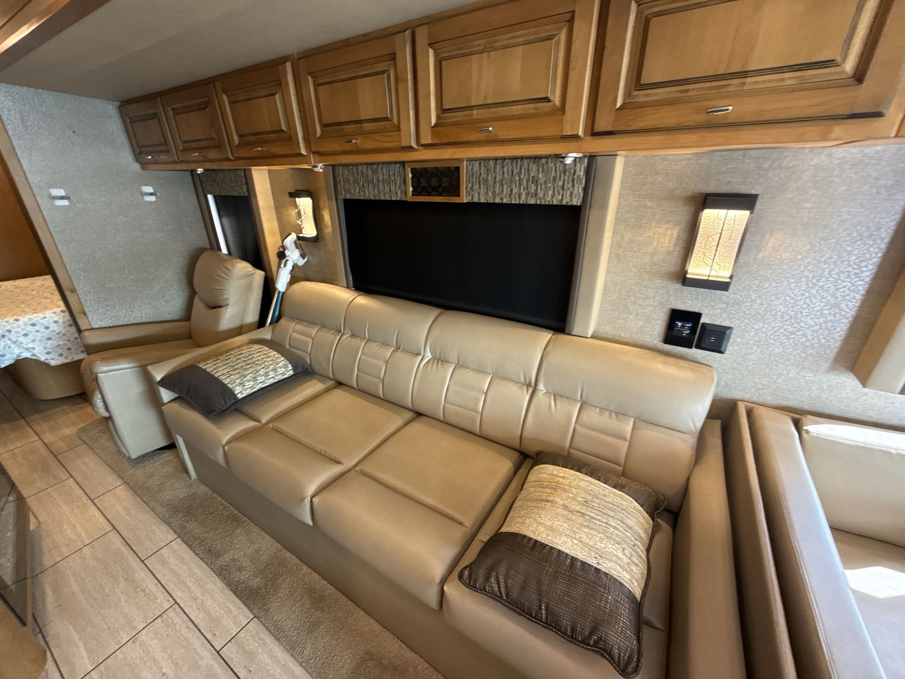 2020 Tiffin ALLEGRO OPEN ROAD 36UA in kodak TN