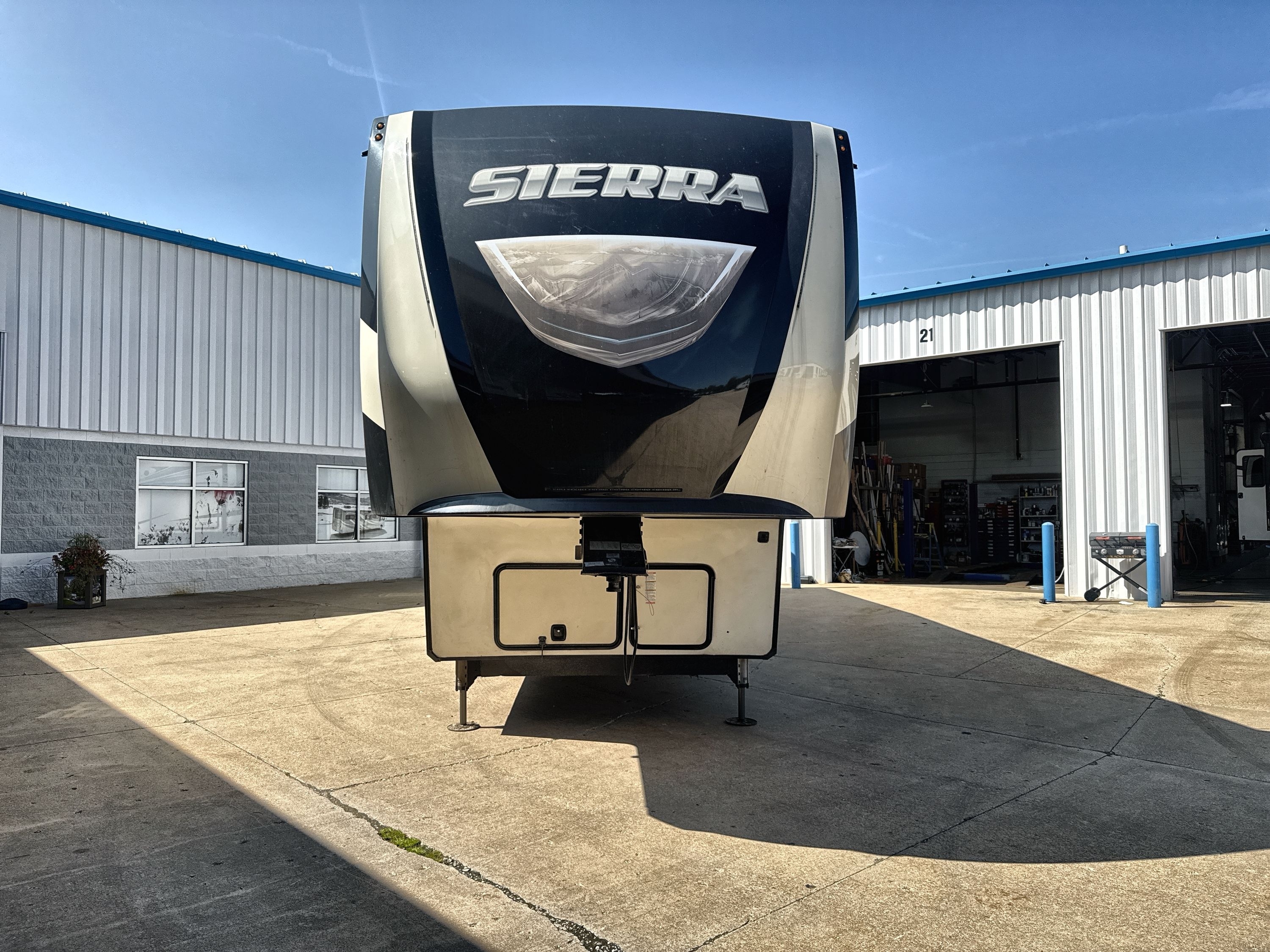 2020 Forest River SIERRA 372LOK in wauconda IL