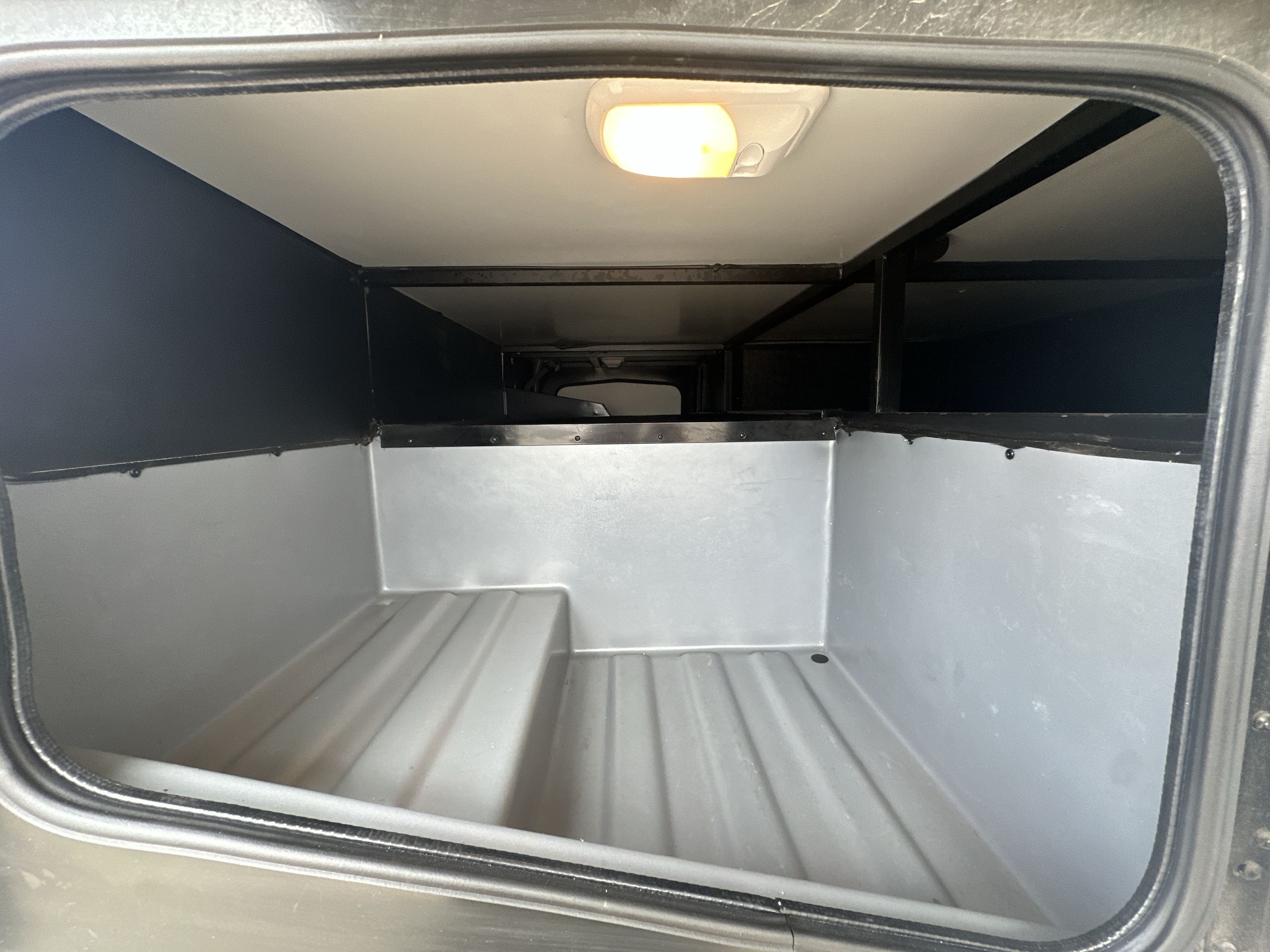 2018 Fleetwood BOUNDER 33C in green bay WI