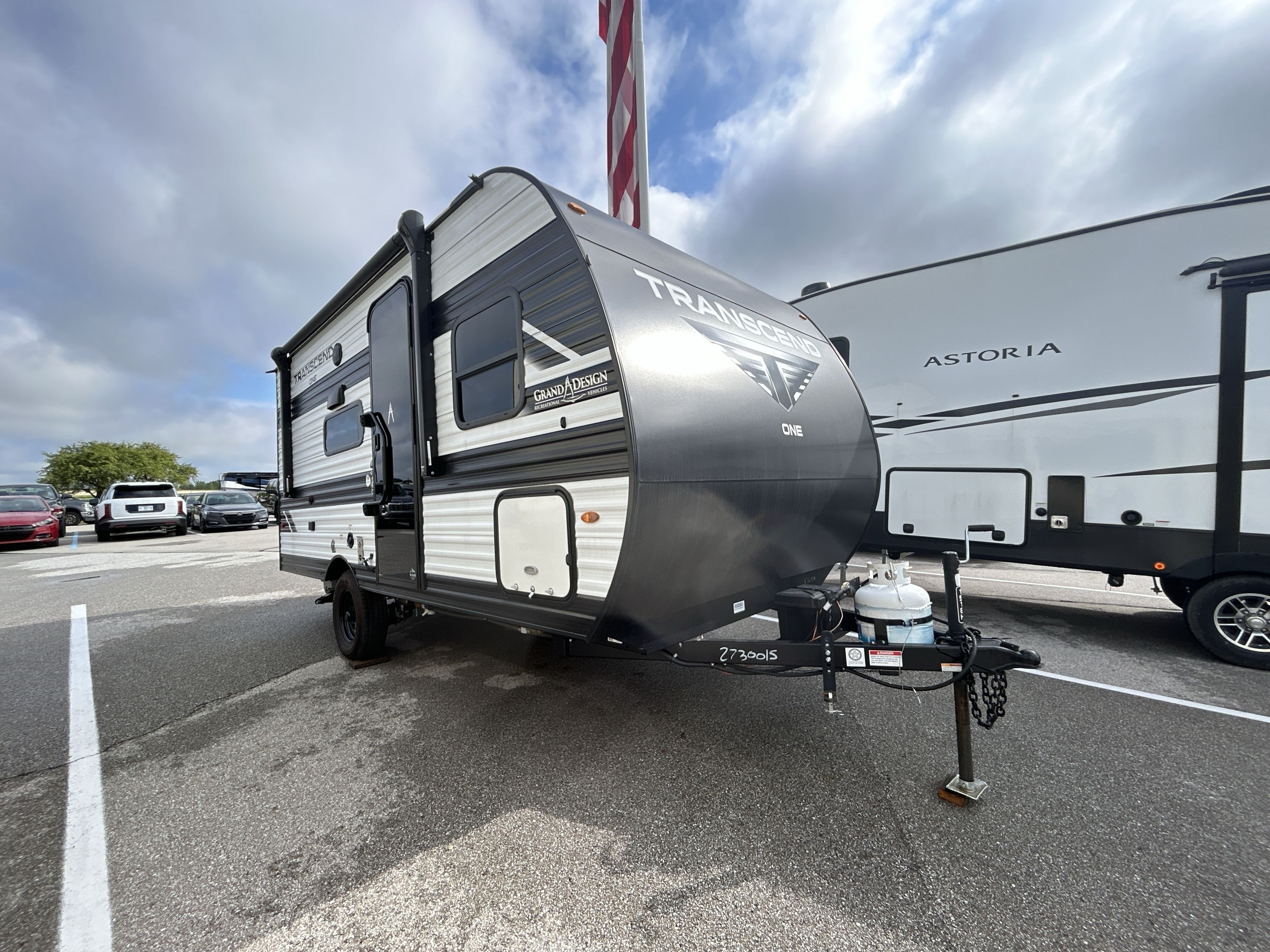 2025 Grand Design TRANSCEND ONE 151BH in greenfield IN