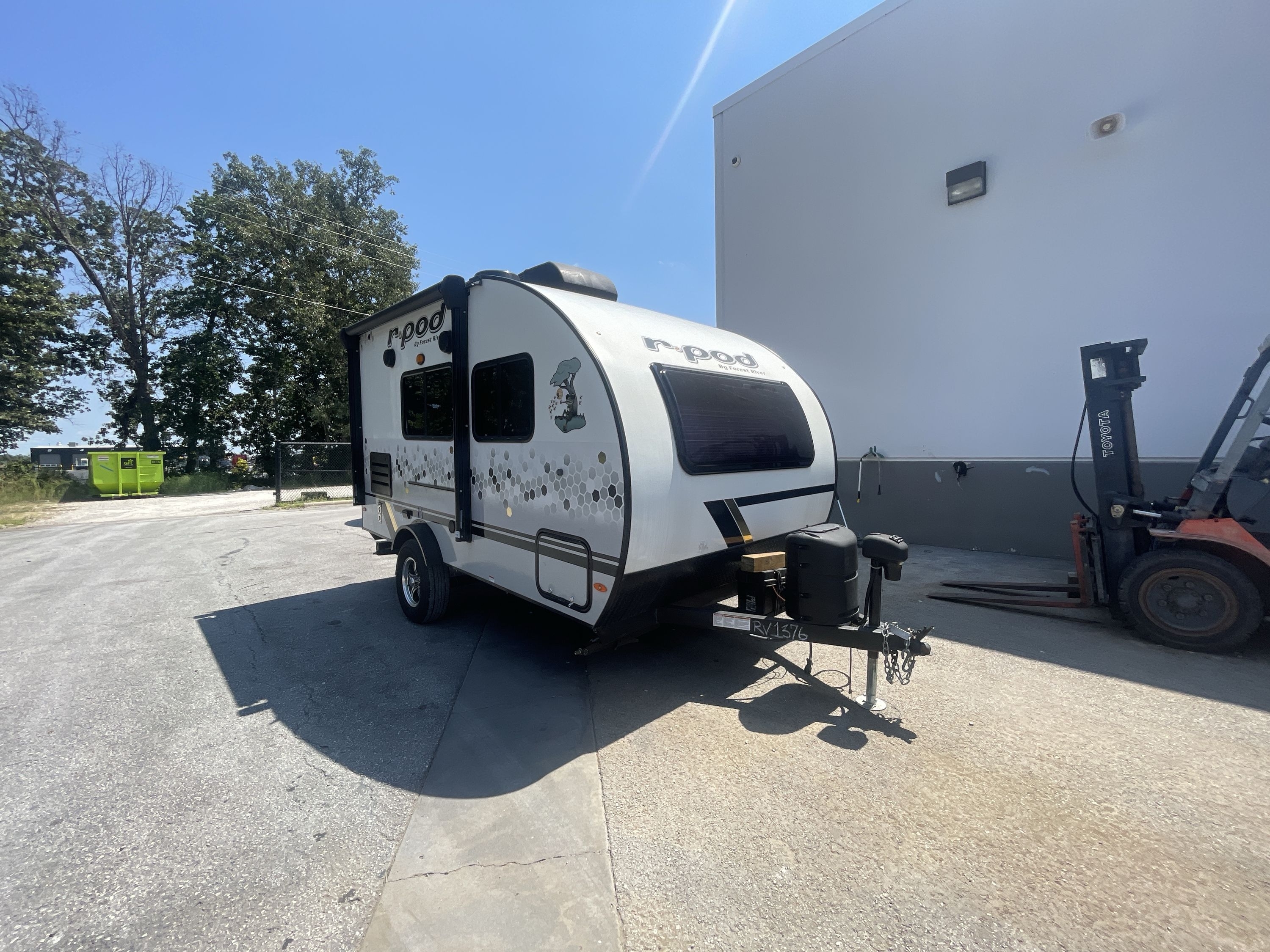 2022 Forest River R-POD 153 in strafford MO