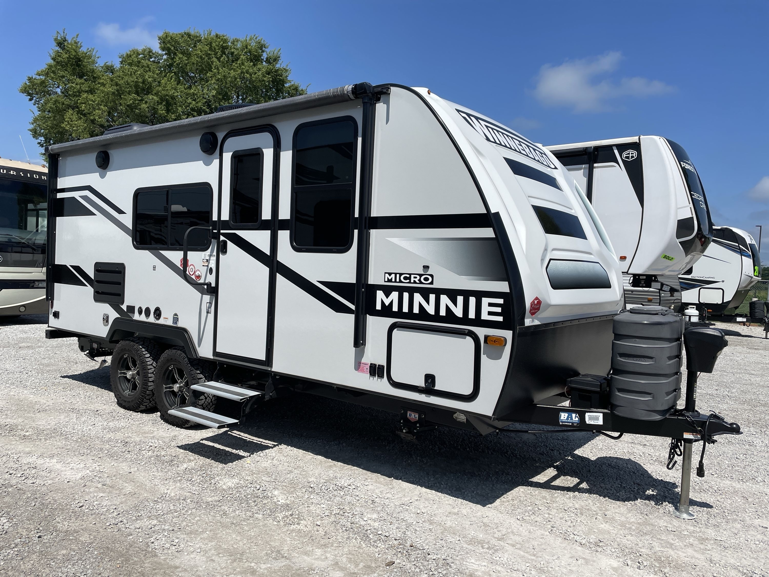 2024 Winnebago MICRO MINNIE 2108DS in grain valley MO