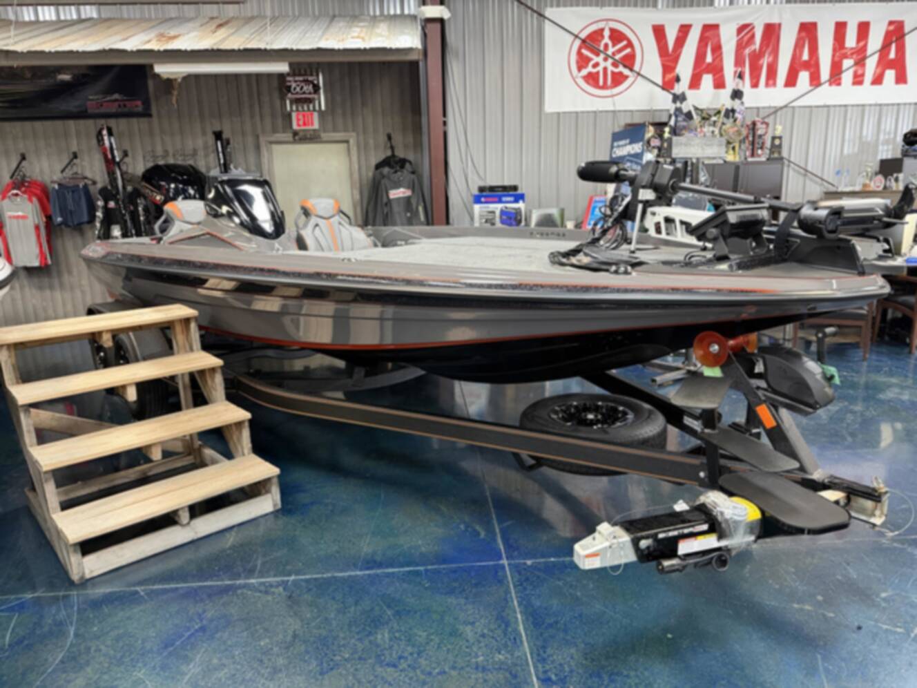 A photo of this 2027 Skeeter ZXE 20