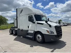 2022 FREIGHTLINER CASCADIA 126