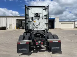 2022 FREIGHTLINER CASCADIA 126