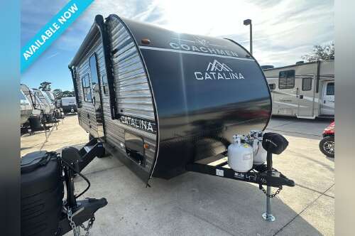 2026 Coachmen Catalina Summit Series 8 211BH in palm bay FL