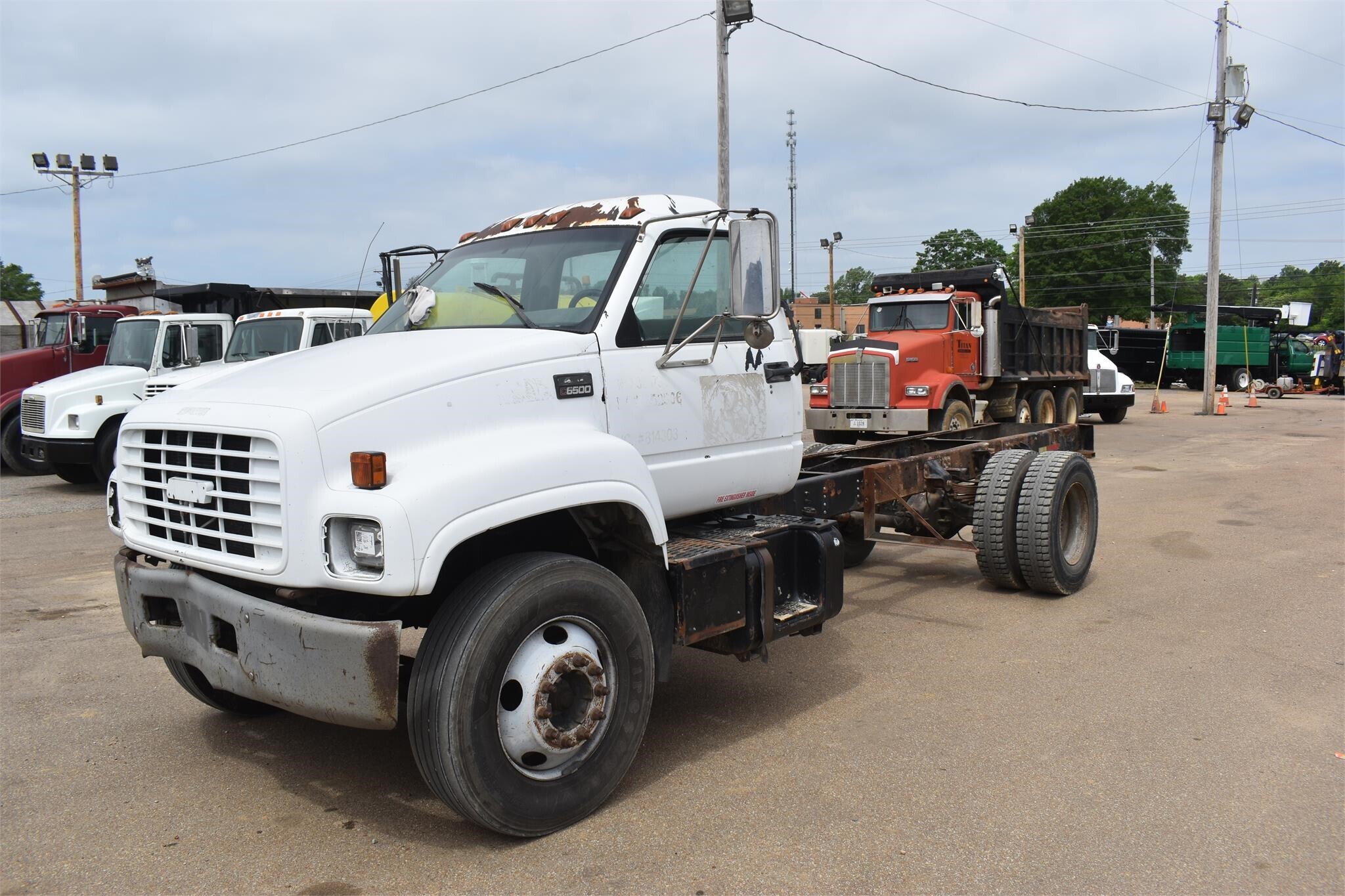 2000 GMC TOPKICK C6500 in Covington, TN