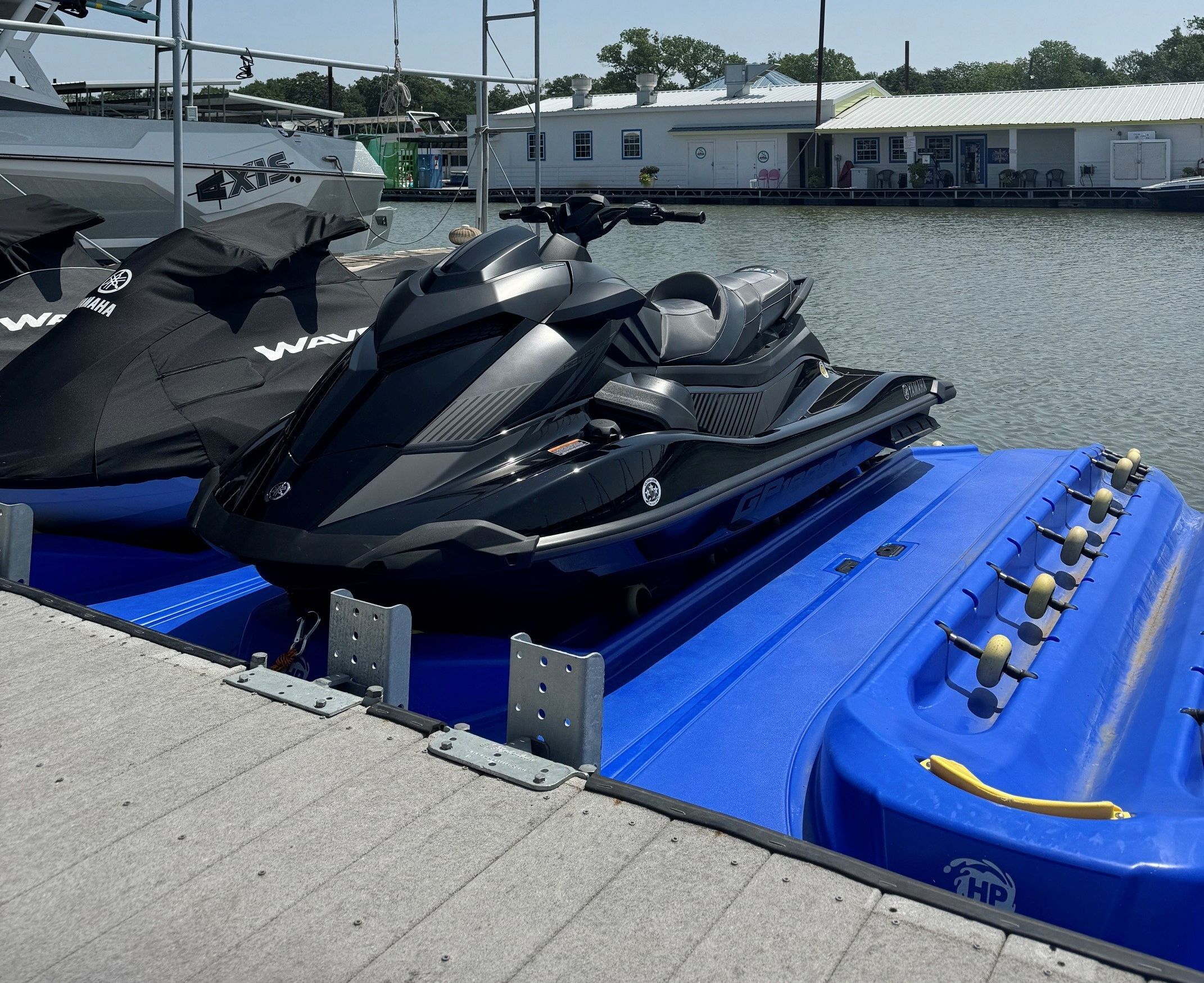 2023 Yamaha WAVERUNNER GP 1800R HO Three Seater jet ski