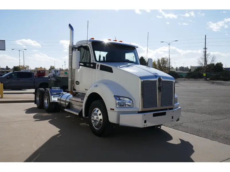 2020 KENWORTH T880